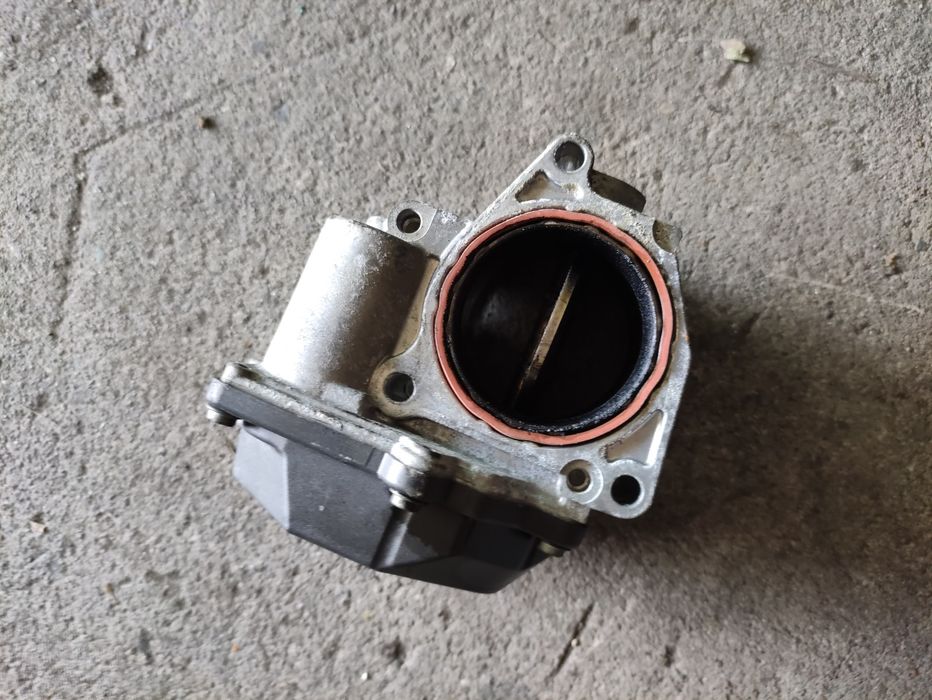 Дросел клапа за VW,Audi ,Seat ,Skoda 1.9tdi 03G128063G