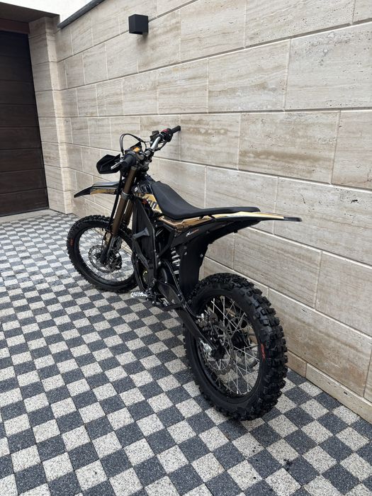 Surron ultra bee 2025                 https://vm.tiktok.com/ZNRkWp4hk/