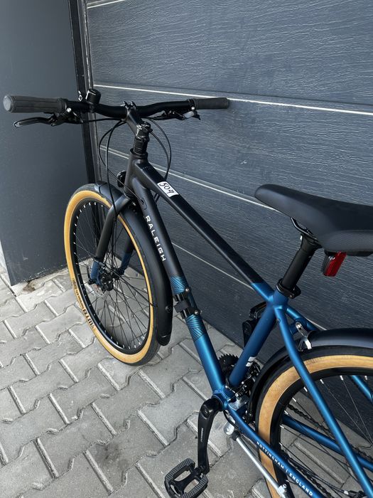 Хибриден велосипед Raleigh Strada City 28” 2х8 M”
