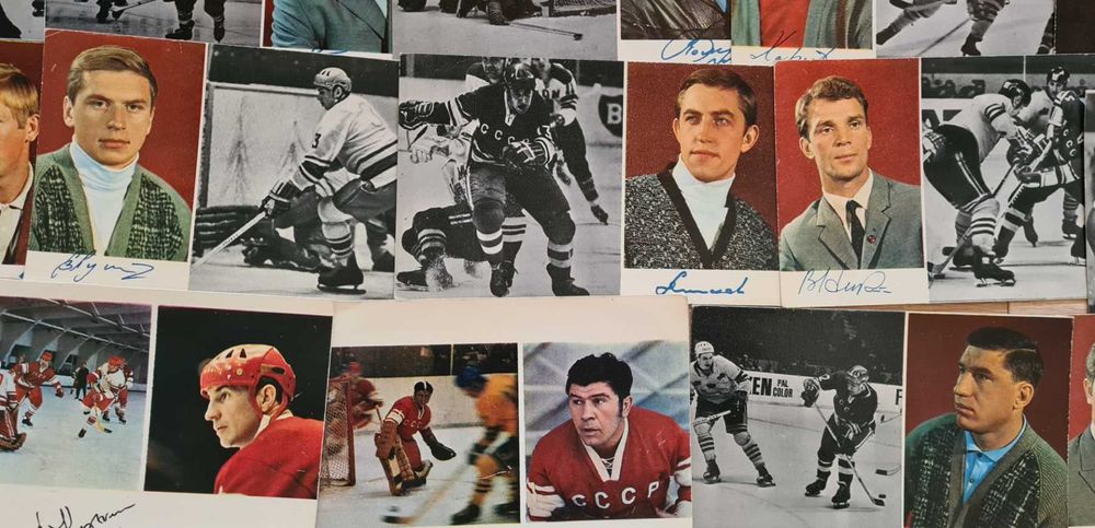Колекция пощенски картички на хокеисти
