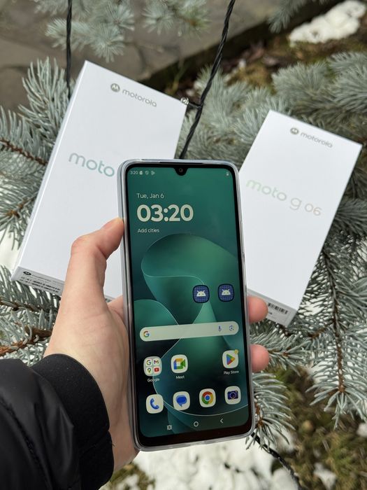 Motorola G 06 256GB, unul este sigilat, celalalt este doar desigilat!