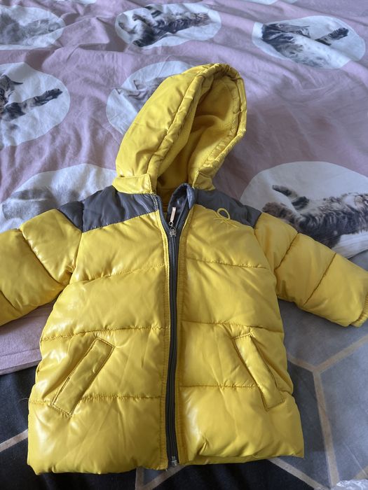 Яке Бенетон р-р 62см в отлично състояние
