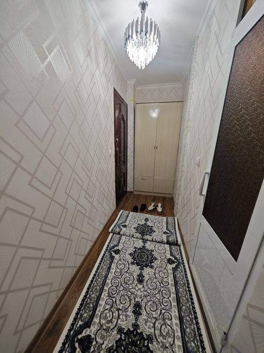 Срочно продаётся 2-ком квартир 4-этаже 4-этажного дома вокзал узгазоил