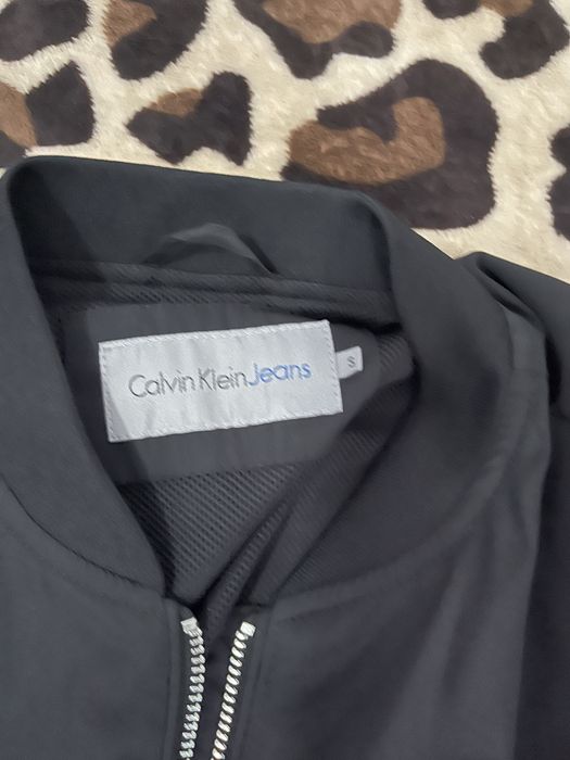 Geaca subtire Calvin Klein