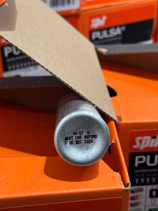 Стоманени пирони Spit Pulsa с газ в срок на годност