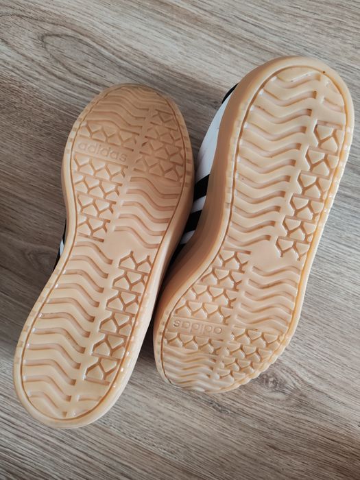 Pantofi sport Adidas mărime 37