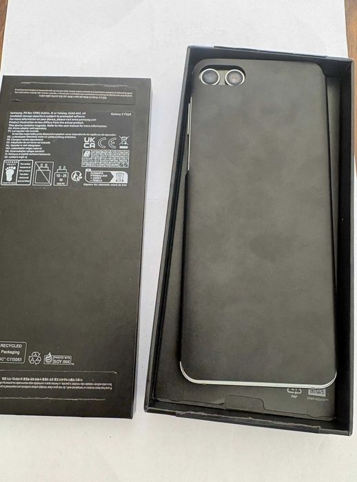 Samsung Z FLIP 5 5G impecabil culoare rara, verde mint 256 gb/ 8gb ram