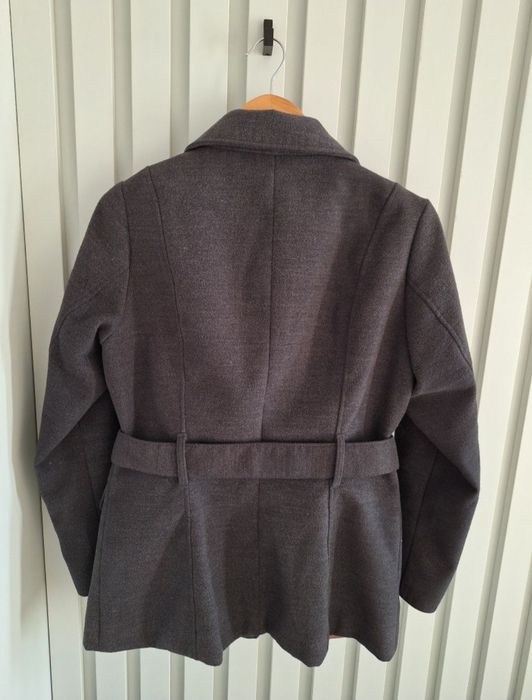 Palton superb H&M, marimea 40/ M, stare f buna