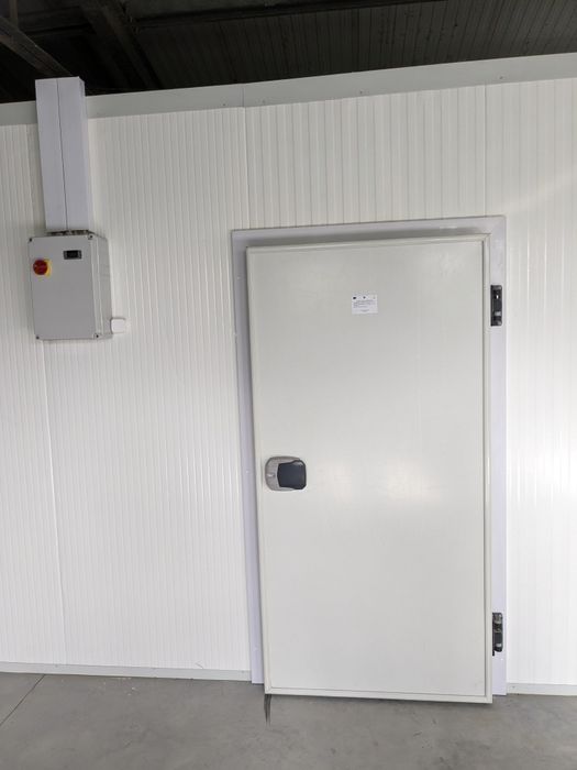 Hala procesare cu camere frigorifice