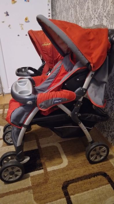 Vand doua caruturi de copii