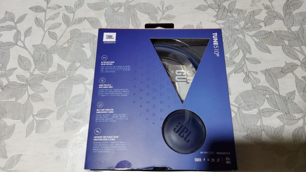Продам наушники JBL 510