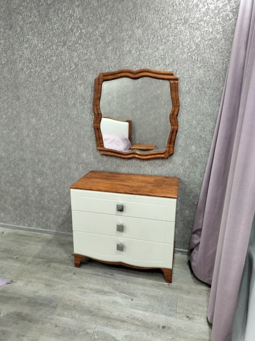 Сдам  2-х ком. квартиру в Центре.