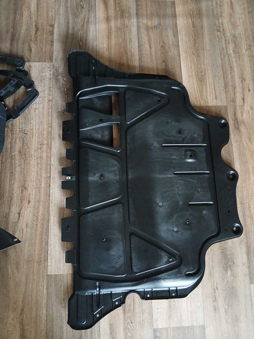 Кора под двигател Шкода Октавия