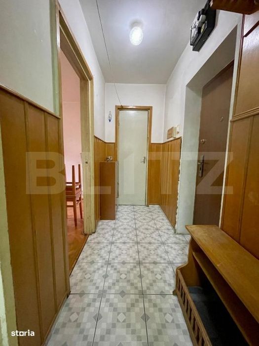 Apartament de vanzare, cu 2 camere, 52 mp, etaj 3, Dambu Pietros