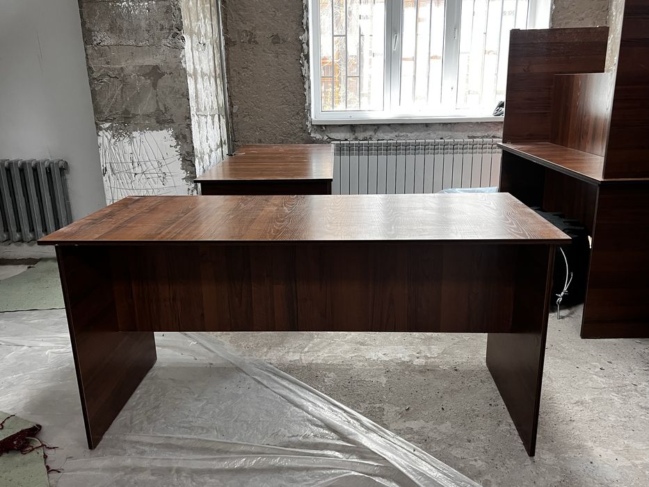 Срочно столы стулья парты