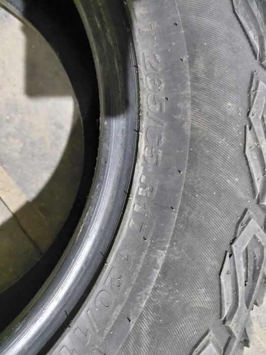 Продам летнию резину.