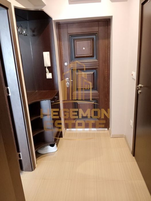 Продава се Двустаен апартамент в Варна, Възраждане 1 - 90 кв.м за 1834 €/кв.м - Снимка #11