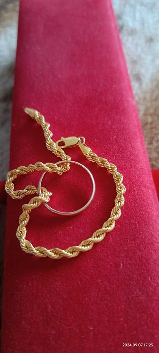 Ювелирные изделия