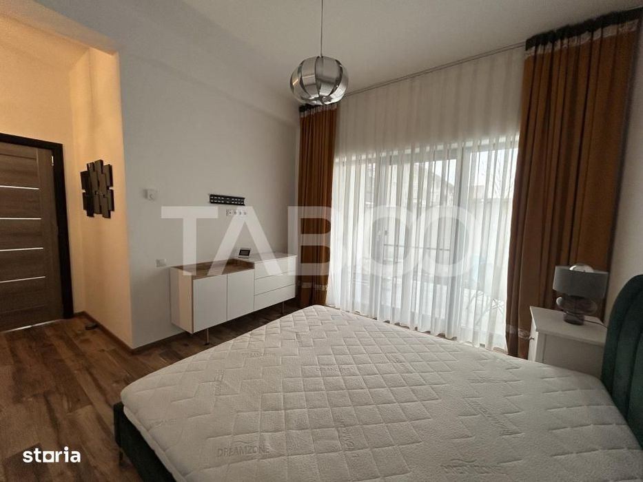 Apartament 3 camere de lux cu terasa si 2 locuri de parcare pe Brana