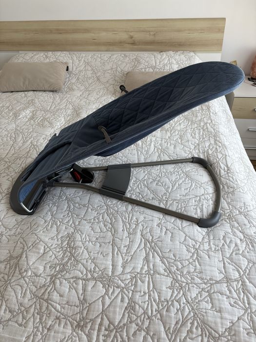 Шезлонг за бебе Baby Bjorn