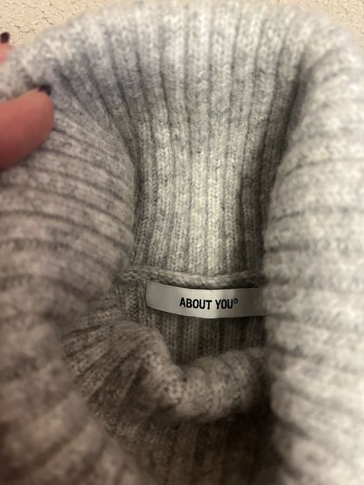 Пуловер About You