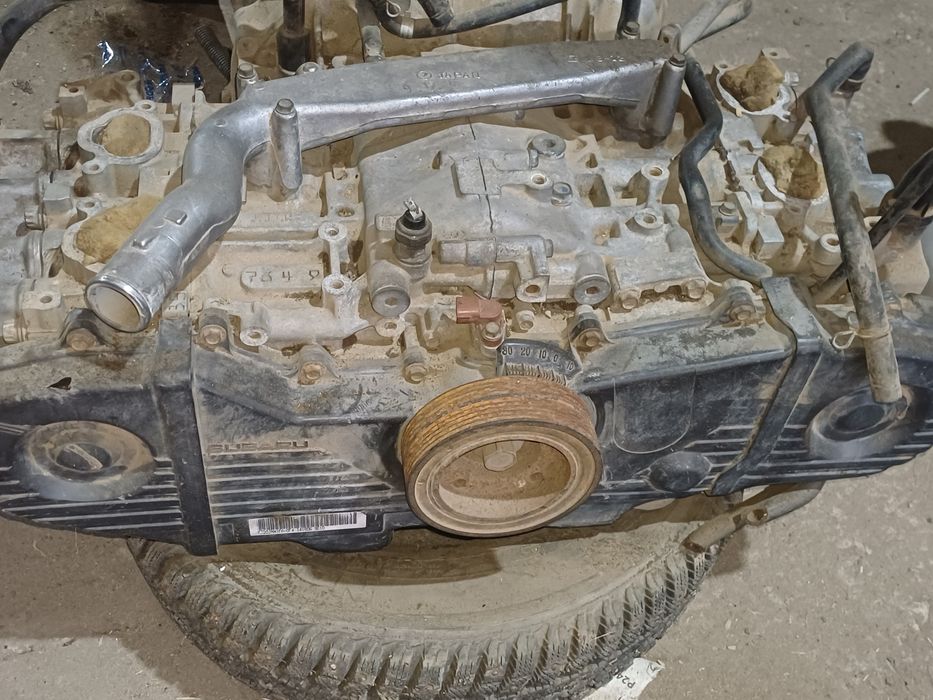 Двигатель на Субару 3.0  -  2.0