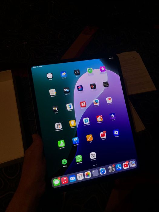 IPad pro (13-дюймовый, M4]