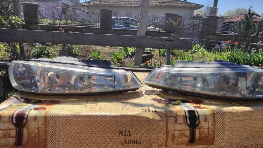 Продавам части за Пежо 406 1.8бензин 2002 година