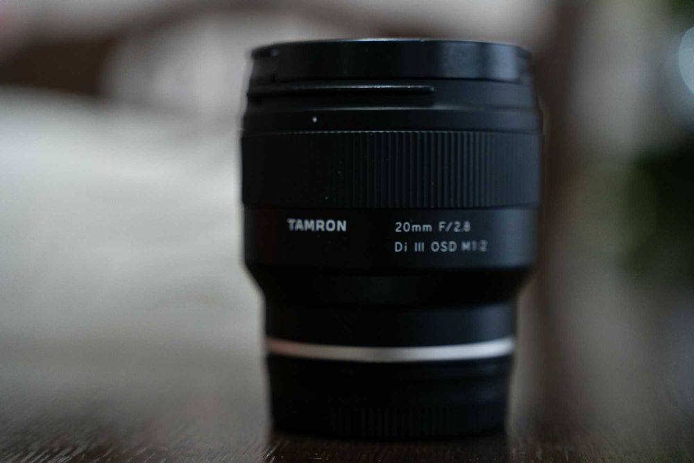 Sony A7 III, Sony 35mm , Sony 85mm , Tamron 20mm , Grip, Baterie