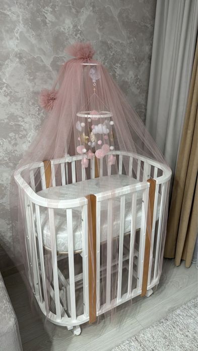 Детская кроватка