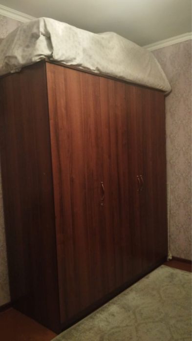 Продам шкаф