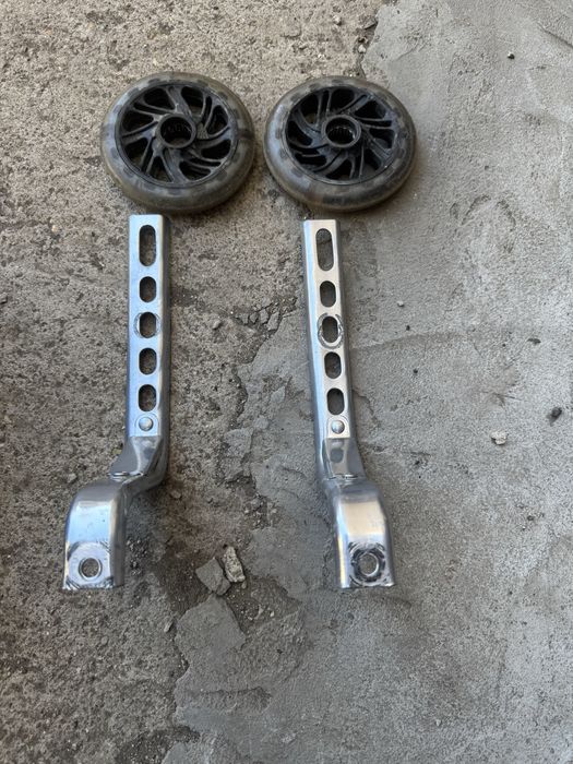 Подножки на детский велосипед