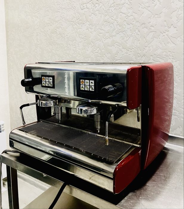 Срочно продам кофемашину