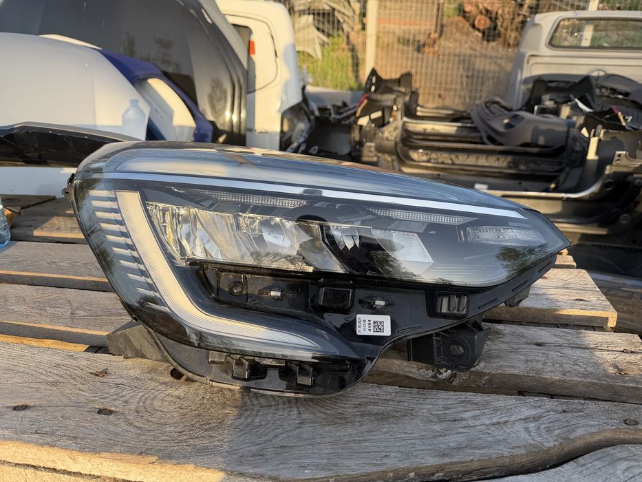 Фар Renault Clio 5 Full led 2019 год.-