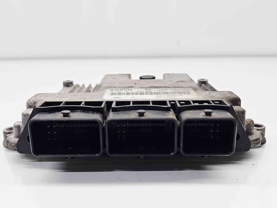 Calculator motor ECU Renault Megane 3 (B95) [Fabr 2008-2016] 237100055