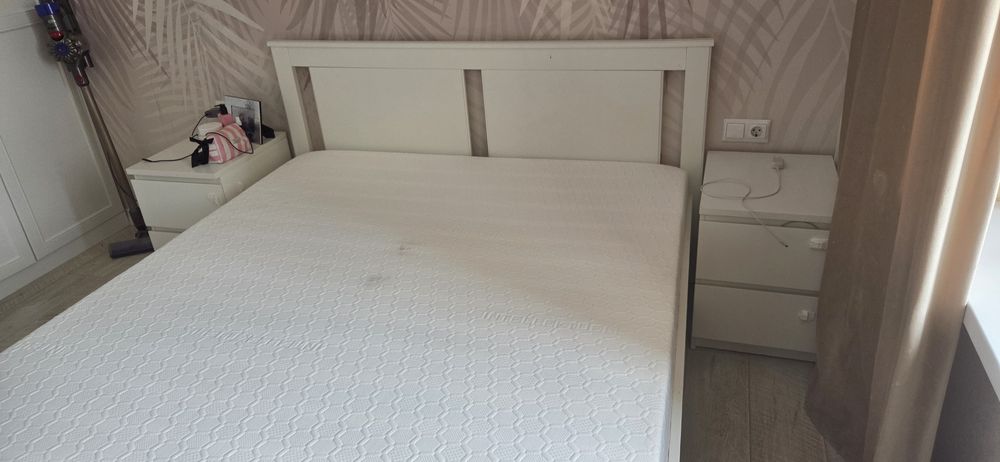 Продам кровать .