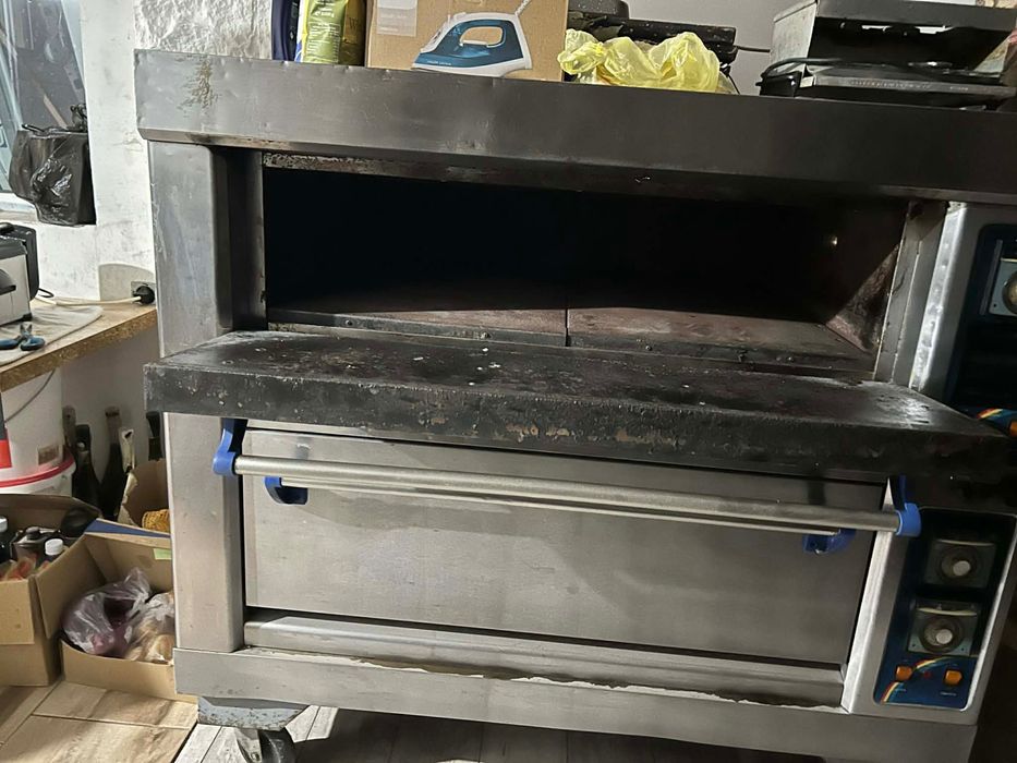 Печка за закуски, пици, козунаци