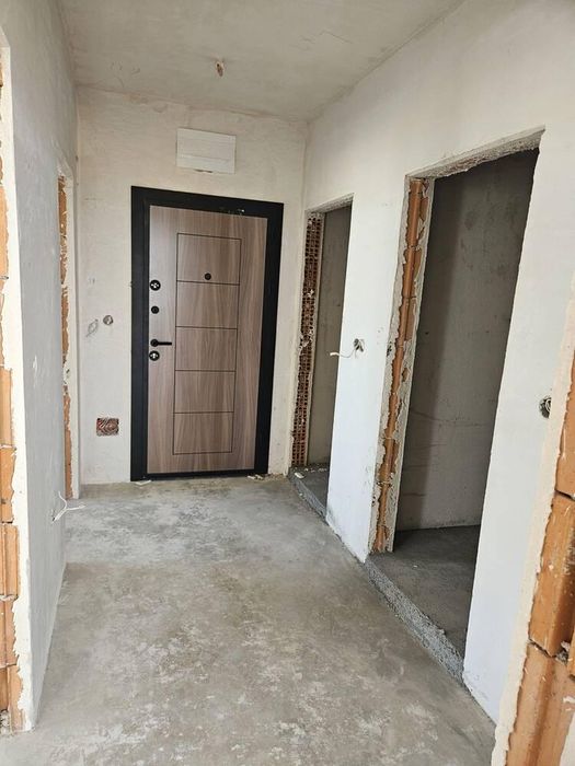 Тристаен апартамент пред АКТ 15 в ж.к Меден Рудник зона В