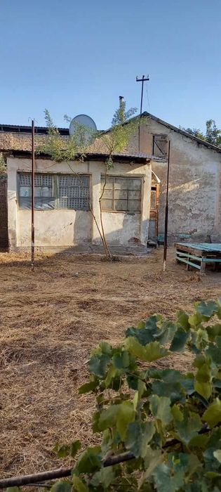 Продаётся под застройку участок в Яшнабадском районе (Рисовая)