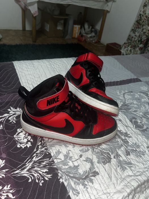 Adidași in stare bună  la pret acesibil