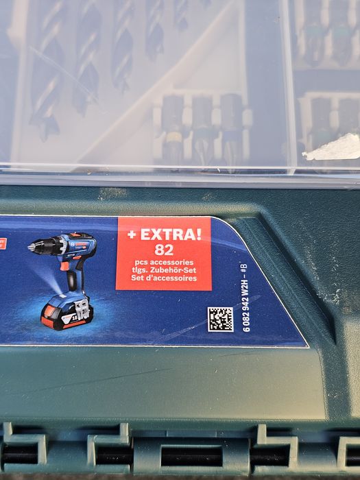 Bosch Masina de gaurit si insurubat 18V-55 2x 4.0Ah + accesorii 06019H