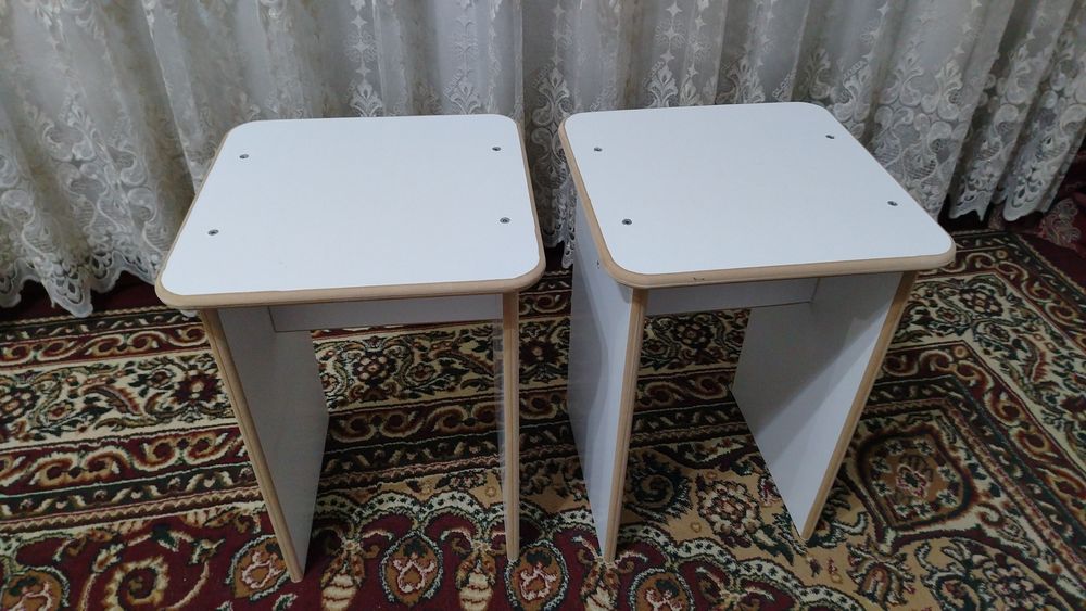 Табуреткалар бор