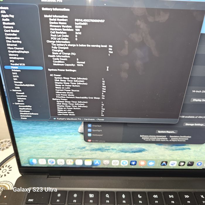 Macbook pro 14inch, 16gb M5