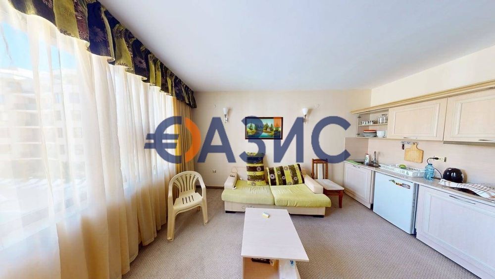 Продава се Тристаен апартамент в к.к. Слънчев бряг - 89 кв.м за 745 €/кв.м - Снимка #3