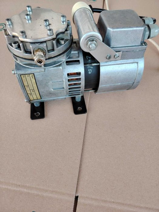 Pompa vid / Compresor cu diafragma  KNF N022