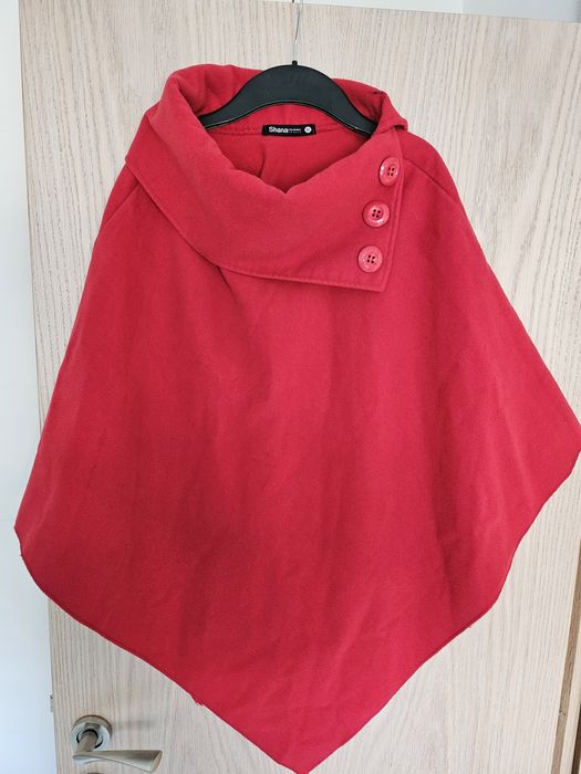 Дамско пончо и дамско сако