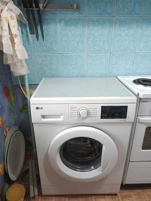 Продам стиральную машину