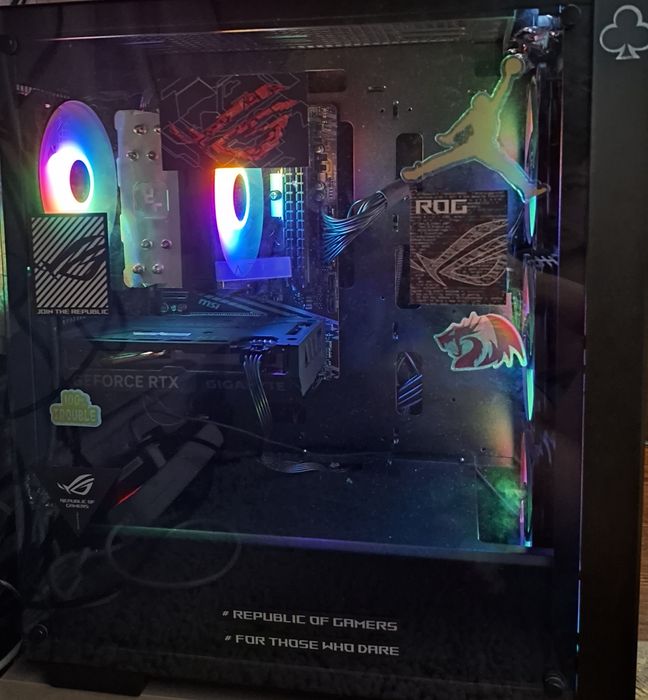 PC GAMING Ryzen 7 5700X + RTX 4060 + 16GB RAM + SSD NVMe