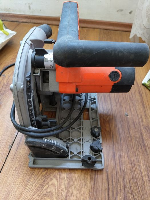 Circular feider electric