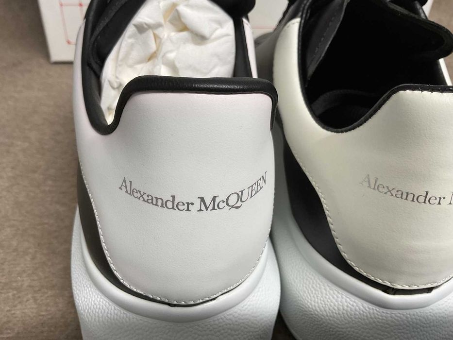 #SUMMER SALE# Alexander McQueen Sneaker Negru Cu Alb - Verificare Colet -